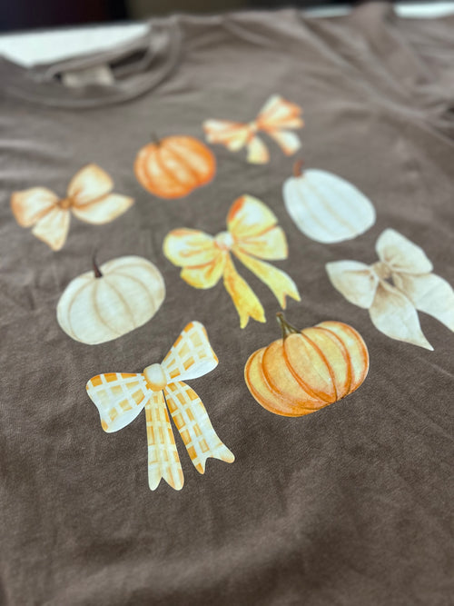 Bows & Pumpkins