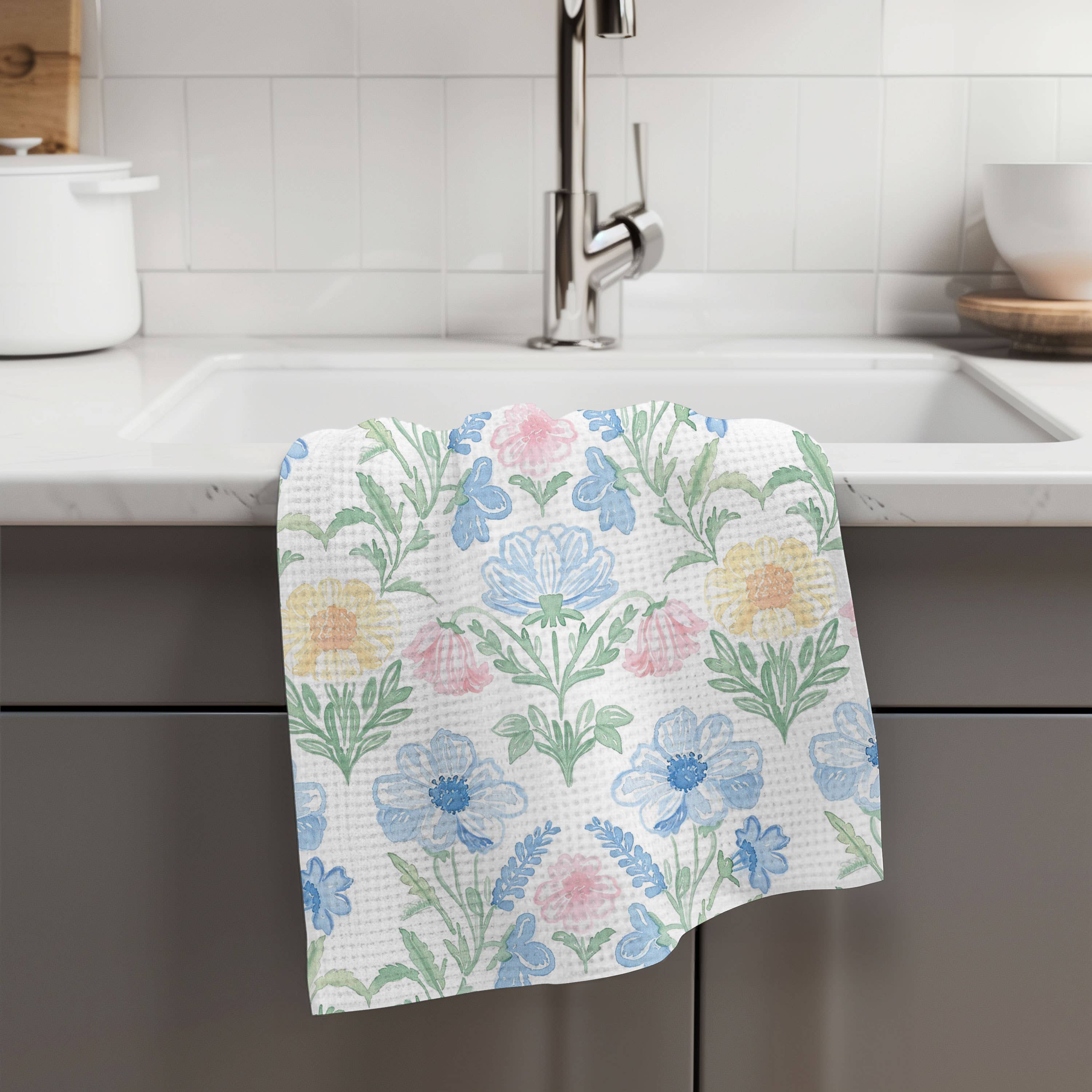 Chinoiserie Grandmillennial Kitchen Towel Blue Preppy Floral